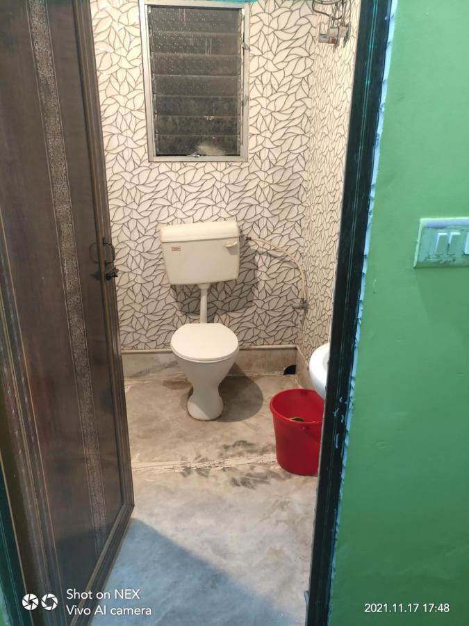 Radha Rani Lodge 西里古里 外观 照片